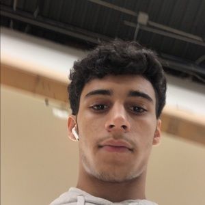 Meet your Posher, Christian